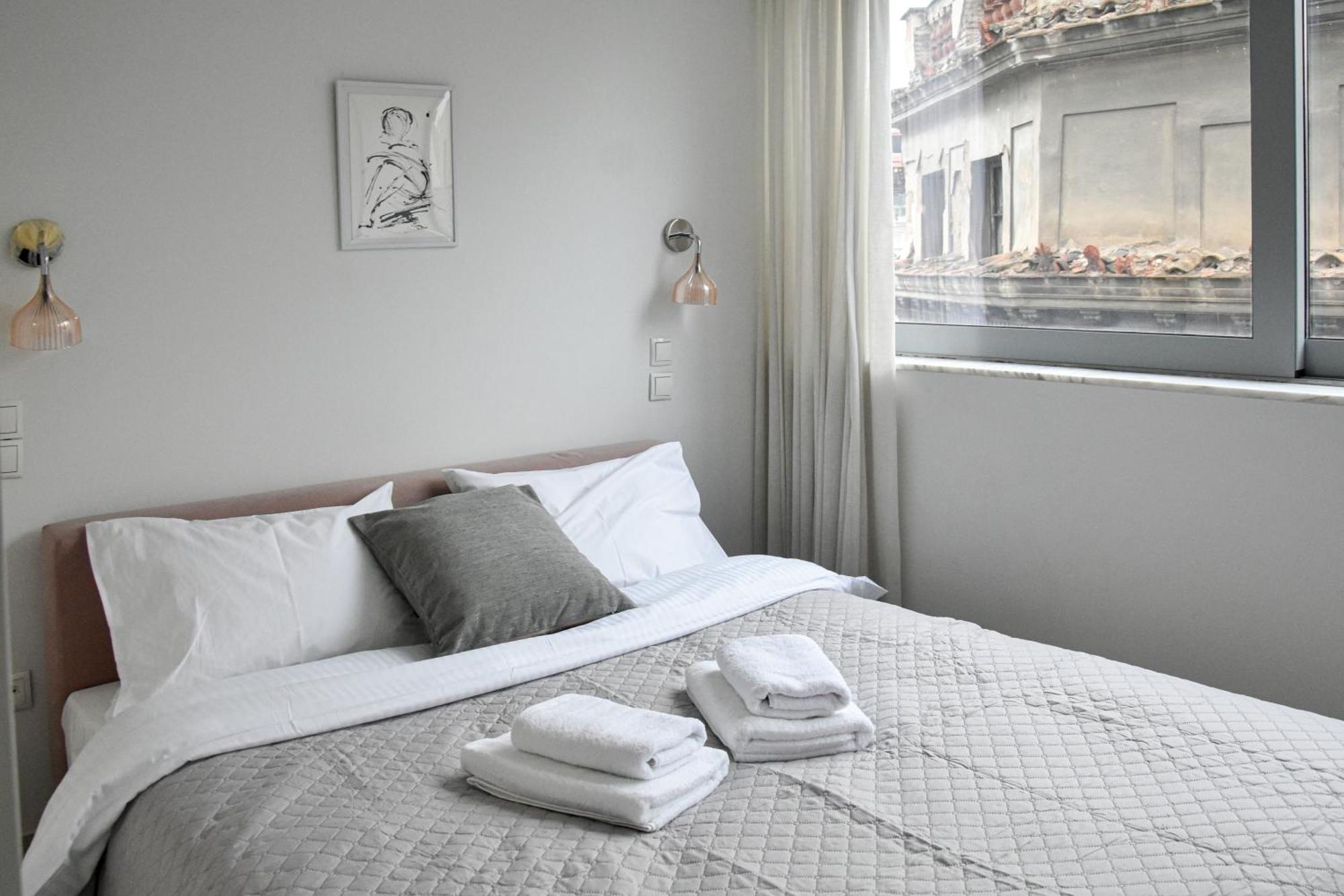 Monastiraki Panorama: Spacious City Living Athens Luaran gambar
